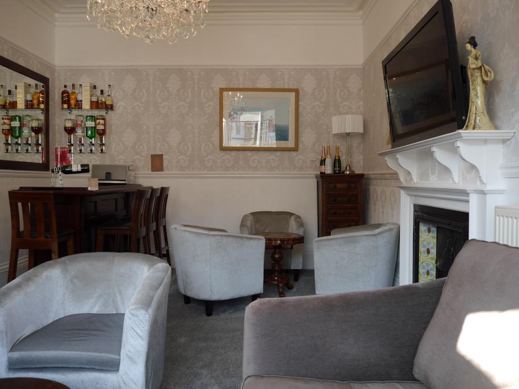 Haversham House - Adults Only Лландидно Экстерьер фото